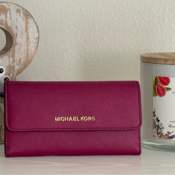 EUC Michael Kors Pink and Purple Satchel Bag *****Bundle****** - Picture 12 of 16